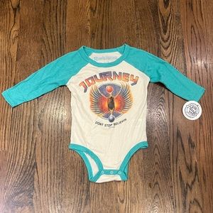 Journey long sleeve body suit 6-12mo.